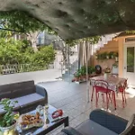 Apartment Lxxxi Makarska